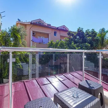 Near To Center And Appartement